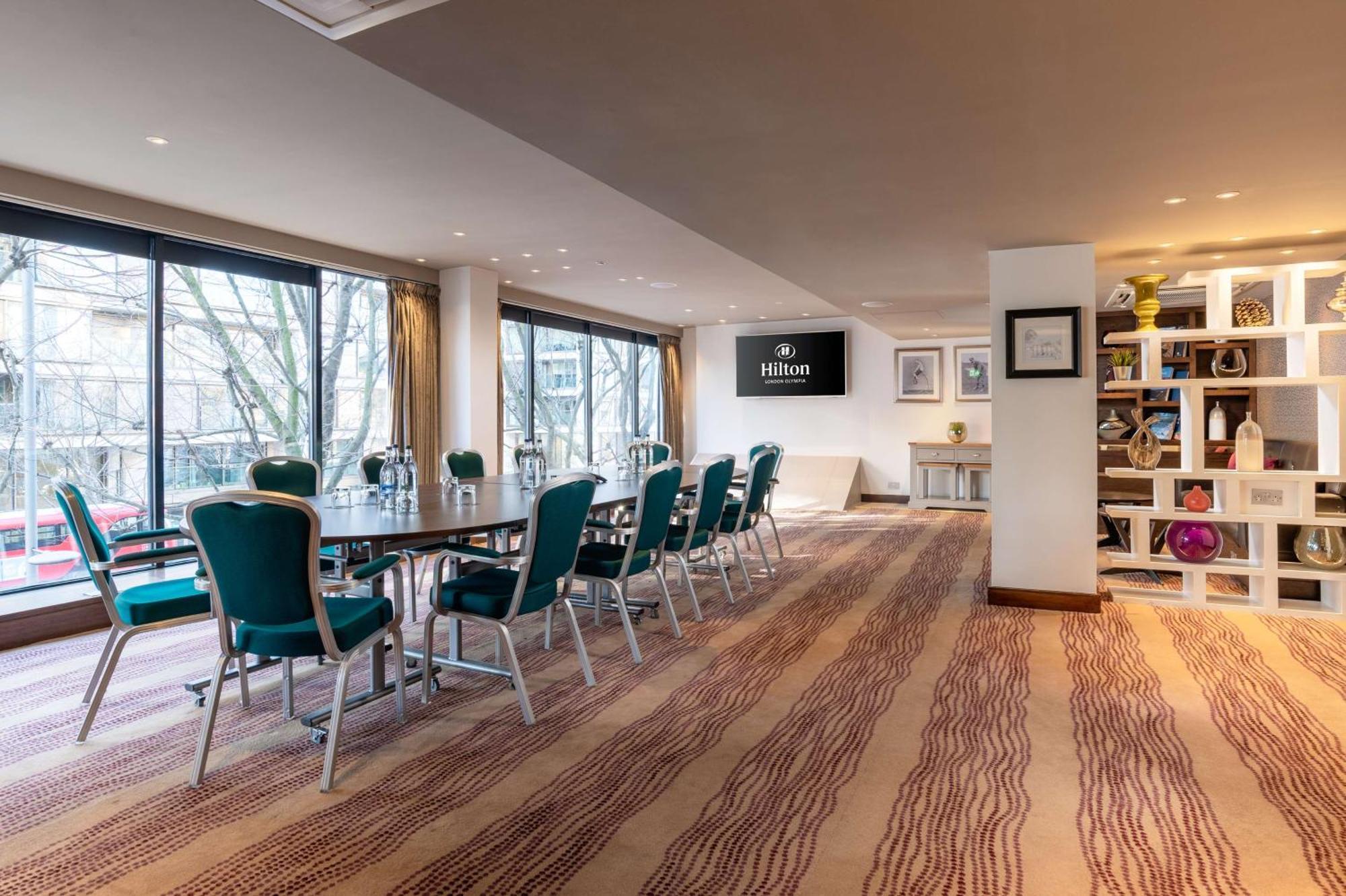 Hilton Olympia 4* Londra