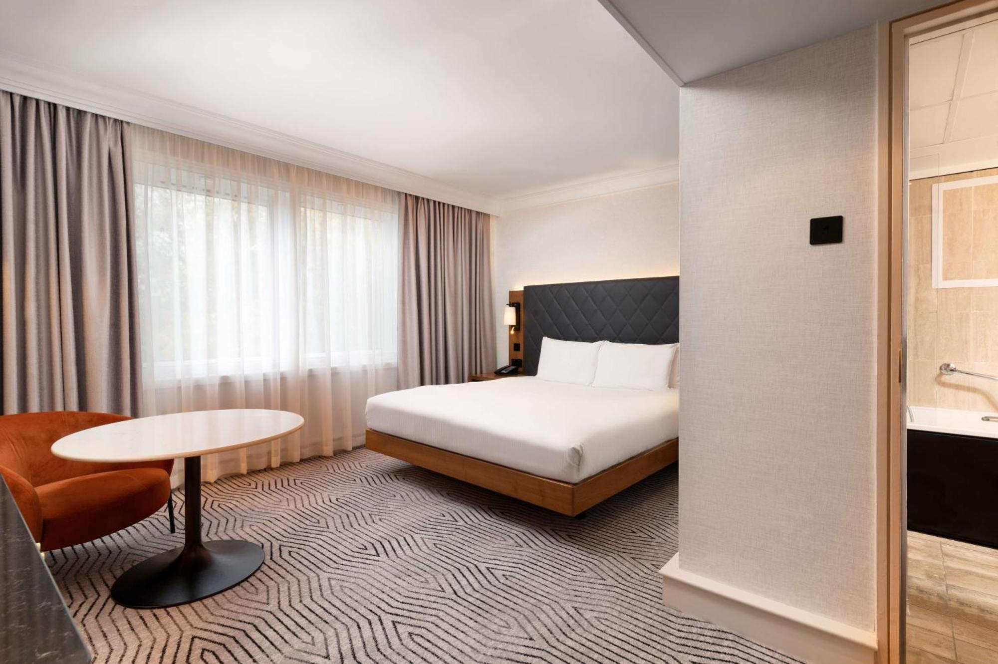 Hilton Olympia 4* Londra